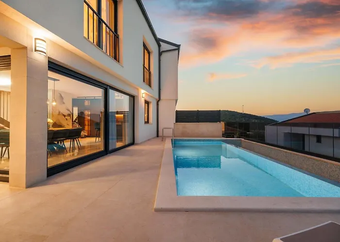 Feriehus House With A Swimming Pool Vrbnik, Krk - 24519